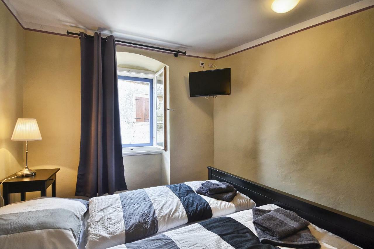 Room Zimmer Portarol Vodnjan Eksteriør bilde